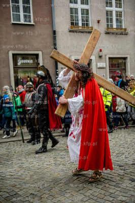 Wielki Piatek. Misterium Meki Panskiej na ulicach Gdanska.
25.03.2016
fot....