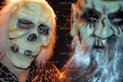 Halloween w pubie Miesto Aniolow w Gdansku  31.10.2005...