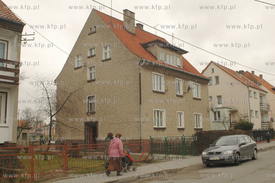 Tragedia w Pasleku. 16-latek kilkakrotnie ostrym narzedziem...