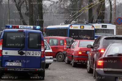 Ok. godz. 9 na wysokosci Kolibek Volkswagen T4 jadacy...