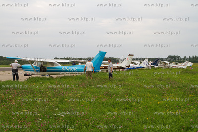 Gdynia, Oksywie. Przed godzina 17 na lotnisku 43 Bazy...