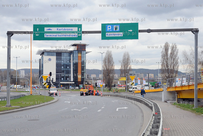 Nowoczesny biurowiec Zarzadu Morskiego Portu Gdynia
20.04.2012
Fot....