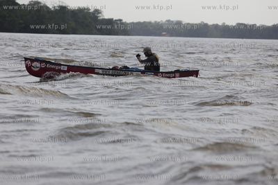 Wyprawa polskiego podroznika Marcina Gienieczko do...