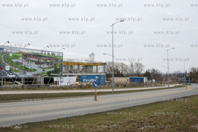 Budowa centrum handlowego na Raciborskiego w Pruszczu...