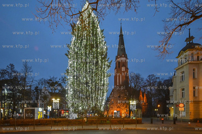 Sopot. Swiateczne iluminacje w Sopocie. 14.12.2020...