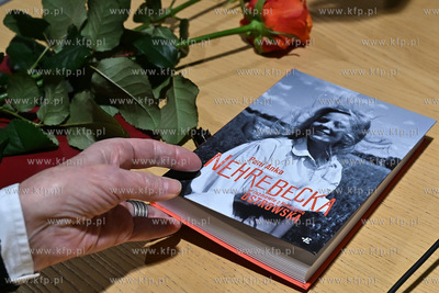 Biblioteka Sopocka. SOPOTEKA. Głośne czytanie fragmentów...