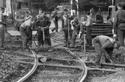 Budowa torowiska tramwajowego na gdanskim Hucisku....