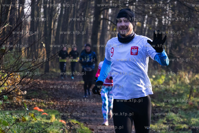 Biało-czerwony parkrun na terenie Parku Kulturowego...