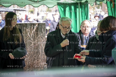 Cmentarz Witomiński w Gdyni. Uroczystości pogrzebowe...
