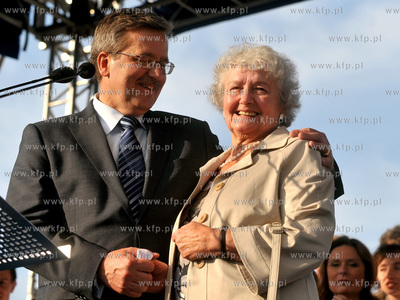 Zakonczenie kampanii wyborczej kandydata na urzad Prezydenta...