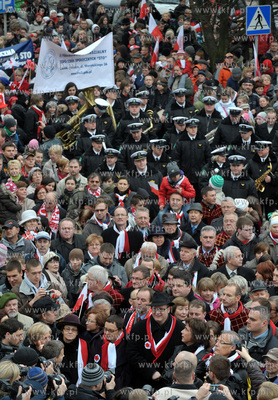 Parada Niepodleglosci w Gdansku z udzialem Jean Michela...