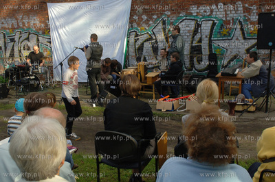 Swieto ul. Polnocnej w Gdansku Brzeznie. Wystep na...