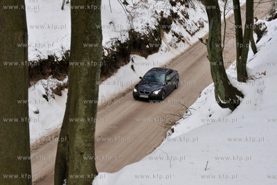 Lesna droga pomiedzy Sulminem na Kaszubach, a Otominem....