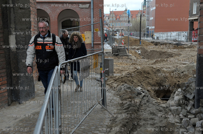 Gdańsk, Wyspa Spichrzów. Remont ul. Stagiewnej. 29.03.2016...