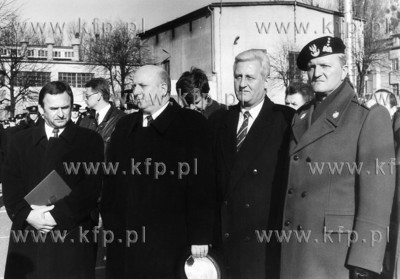 Os lewej: Mieczyslaw Wachowski, Jozef Oleksy, Piotr...
