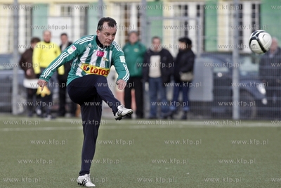 Gdansk. Boisko przy ul. Traugutta.  Noworoczny mecz...