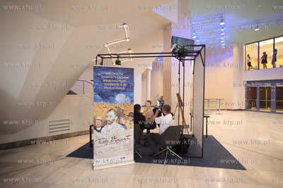 38 Gdynia Festiwal Filmowy. Foyer Teatru Muzycznego.
13.09.2013
fot....