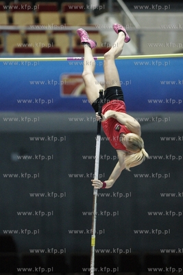 Trening skoczkini o tyczce Anny Rogowskiej, przed rozpoczynajcymi...