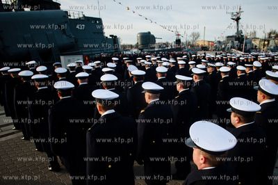 Port Wojenny w Gdyni. Ceremonia ostatniego opuszczenia...