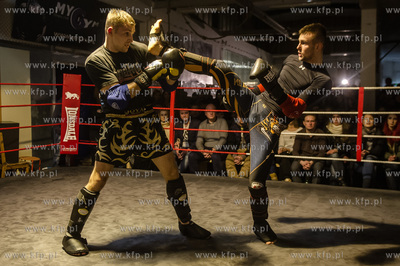 Klub bokserski Ring3city na terenie stoczni gdanskiej....