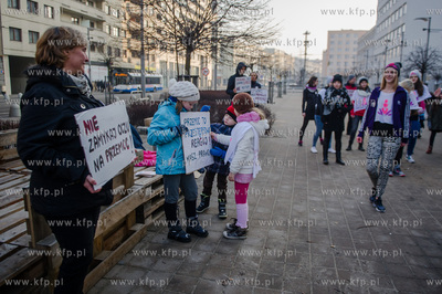 Gdynia. Plac Kaszubski. Pierwszy raz w Gdyni, Miedzynarodowa...