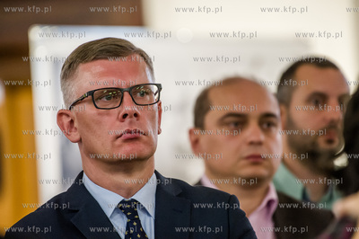 Gdańsk. Historyczna sala BHP. Konferencja prasowa...