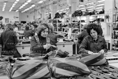 Linia produkcyjna Spółdzielni Pracy Plastyk w Elblągu....