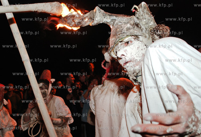 Trzynasta edycja Miedzynarodowego Festiwalu Teatrow...