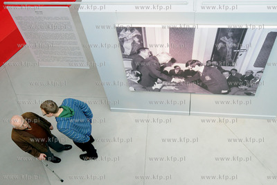 Muzeum miasta Gdyni. Wystawa Cudowne lata. Muzyka,...