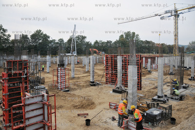 Gdynia. Rozbudowa Pomorskiego Parku Naukowo -Technologocznego...