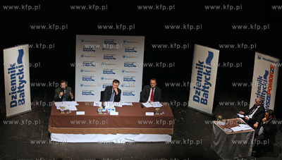 Teatr Wybrzeze - Scena Kameralna w Sopocie. Debata...