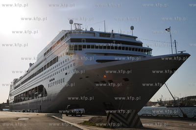 Do gdynskiego portu zawinal MSC LIRYCA - pierwszy w...