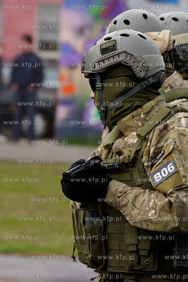 Gdansk. Gimnazjum nr 29 na Suchaninie. Pokazy Gdanskiej...