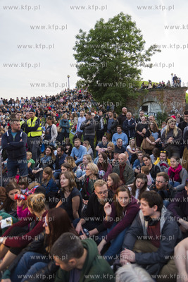 Gdańsk. Festiwal teatrów Ulicznych FETA. Mr Pejo's...