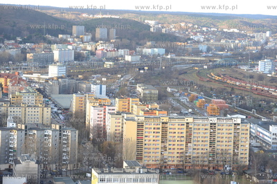 Gdynia, ponad 140 metrowy apartamentowiec SEA TOWERS...