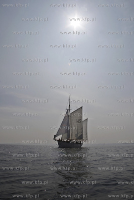 Zatoka Gdanska. Proba morska wyremontowanego zaglowca...