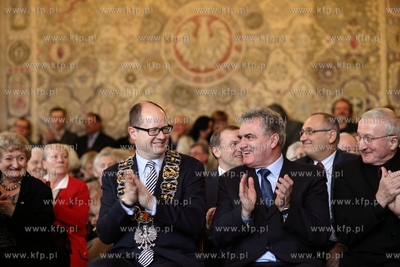 Ratusz Glownego Miasta. Wręczenie Nagrody Naukowej...