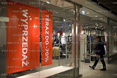 Centrum handlowe Manhattan. Wyprzedaże.
29.12.2015
fot....
