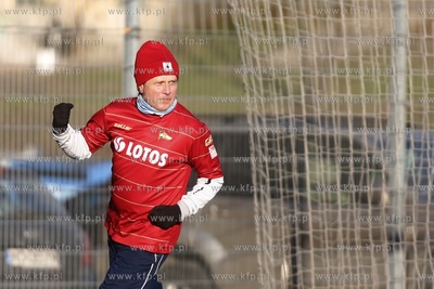 Gdansk. Boisko przy ul. Traugutta.  Sylwestrowy mecz...