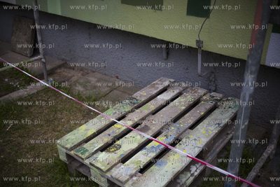 Gdańsk Zaspa.  Na scianie bloku przy ul. Skarzyńskiego...