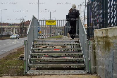 Przystanek SKM Stocznia otwarty po remoncie. Tymczasowe...