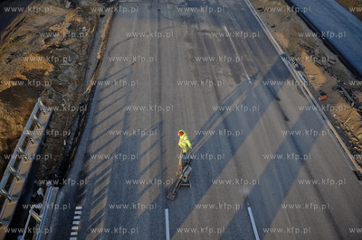 Gdansk. Budowa wezla drogowego Karczemki i trasy WZ....