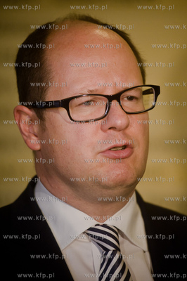 Gdansk. Nowy Ratusz. awel Adamowicz - prezydent Miasta...