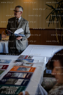 Restauracja Gryf w Zukowie. Promocja albumu Zukowo.
25.10.2014
fot....