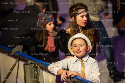 Lodowisko Miejskie w Gdansku. Walentynki w stylu Retro,...