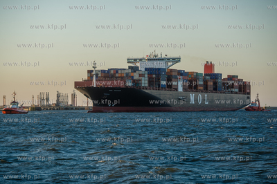 Gdansk. Terminal kontenerowy DCT. Kolejne zawiniecie...