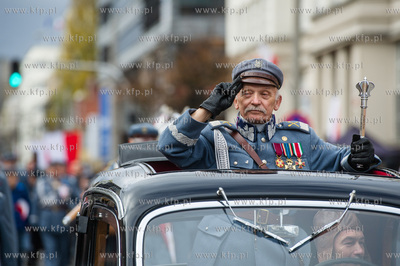 Gdynskie Urodziny Niepodleglej. Parada Niepodleglosci...