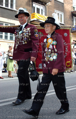 Swieto ulicy Swietojanskiej w Gdyni. Wielka parada...