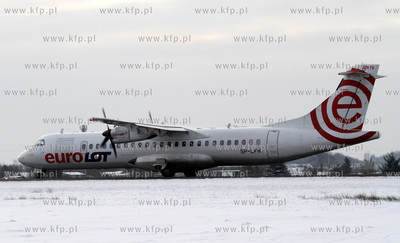 Zima na Rebiechowie. Nz. ATR Eurolotu.  04.01.2010...
