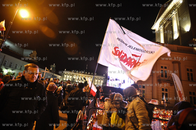 Pozegnanie pary Prezydenckiej na Krakowskim Przedmiesciu...